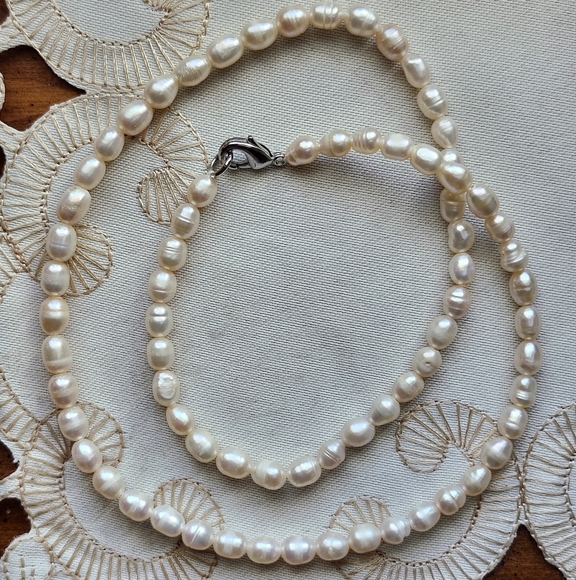 Vintage Jewelry - Vintage Freshwater Pearl Necklace